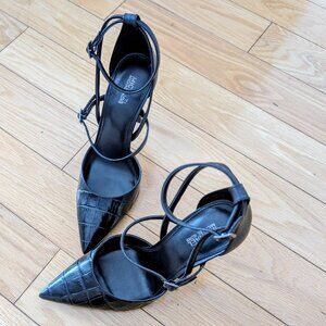 Michael Kors embossed croc pump